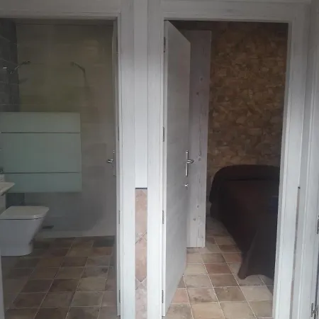 Matarrana בית הארחה 3*