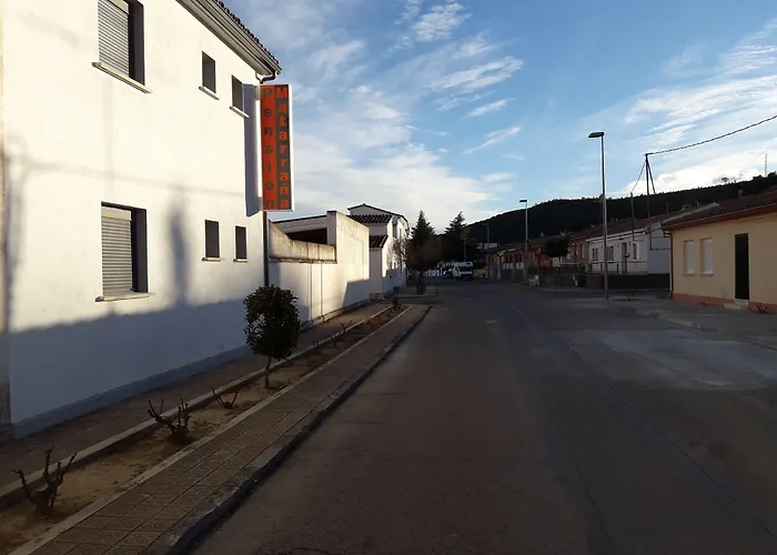 ゲストハウス Matarrana Fayón